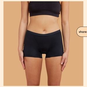 Thinx Boyshort in Black Size Medium